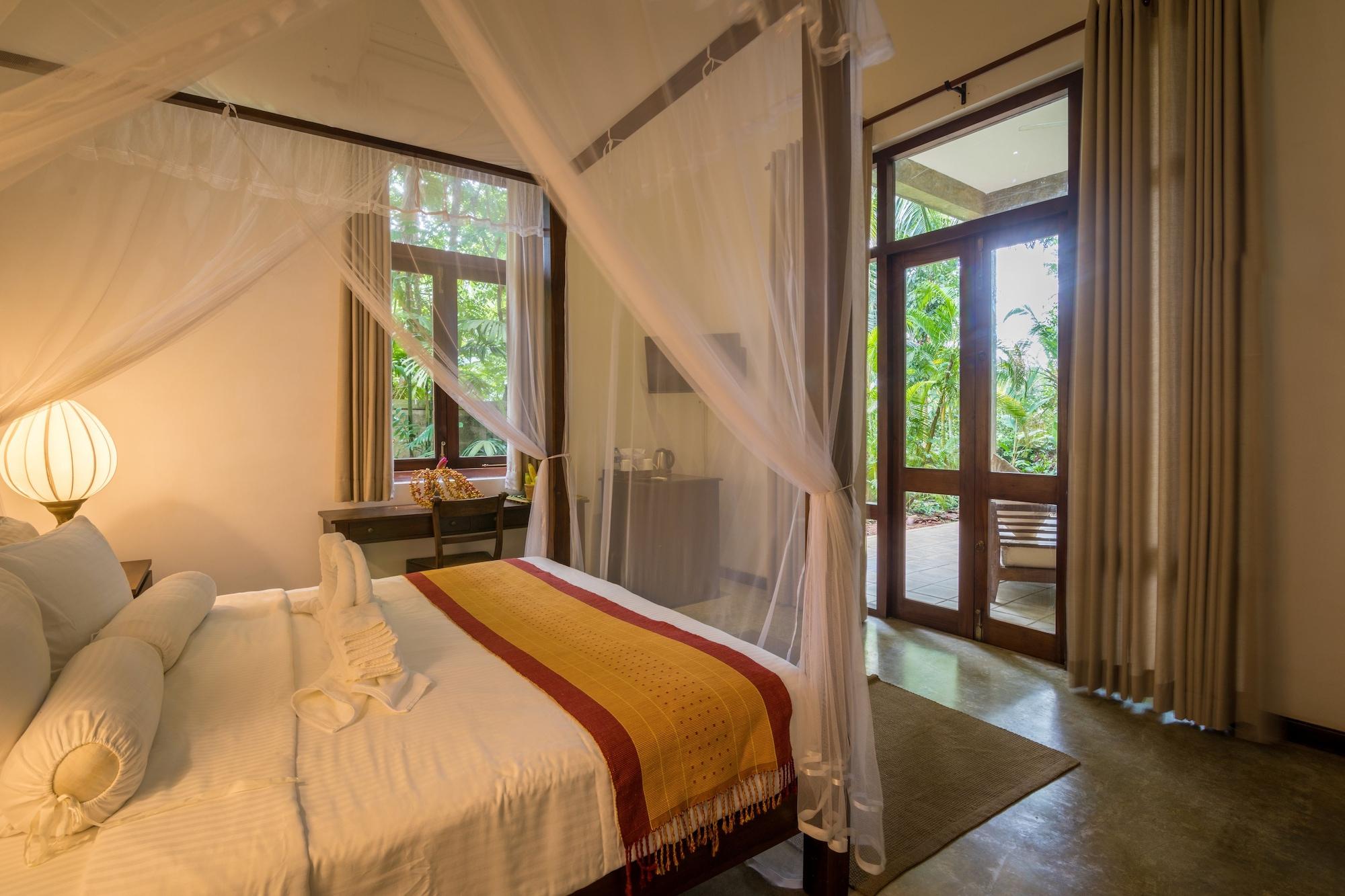 Roman Lake Ayurveda Boutique Resort - Level 1 Certified Ahungalla Exterior photo