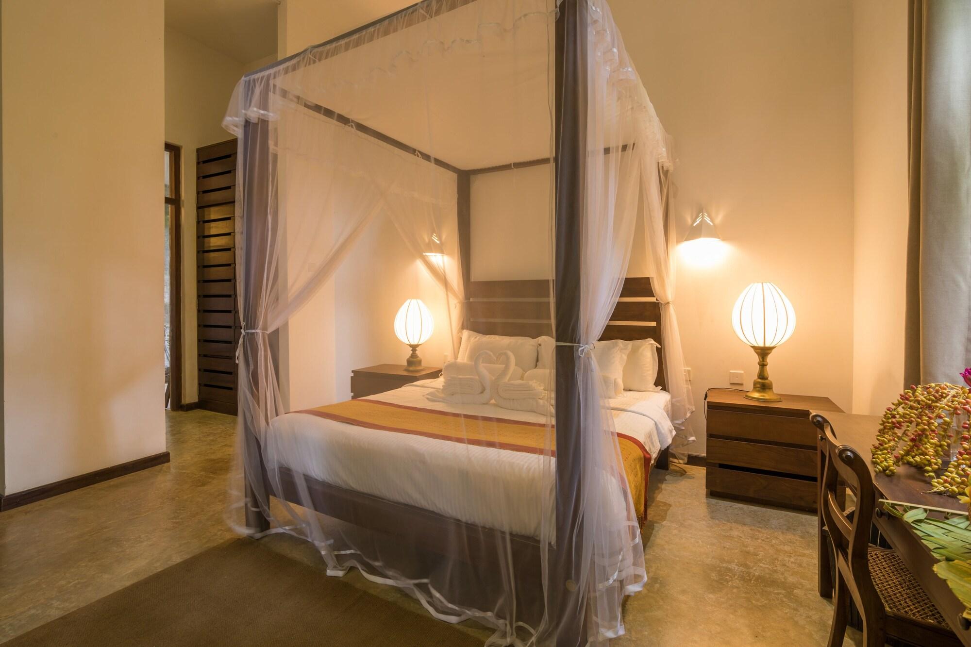 Roman Lake Ayurveda Boutique Resort - Level 1 Certified Ahungalla Exterior photo