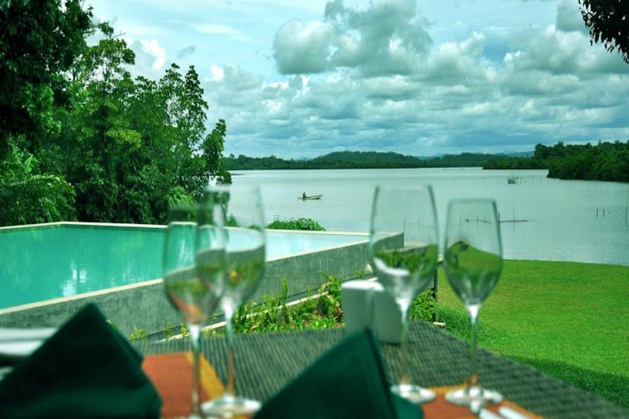 Roman Lake Ayurveda Boutique Resort - Level 1 Certified Ahungalla Exterior photo