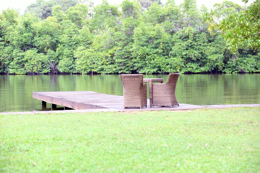 Roman Lake Ayurveda Boutique Resort - Level 1 Certified Ahungalla Exterior photo